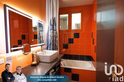 Appartement - 93 m² - 5 pièces