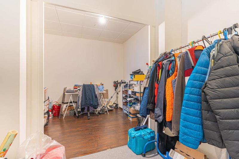 Maison - 302 m² - 8 pièces