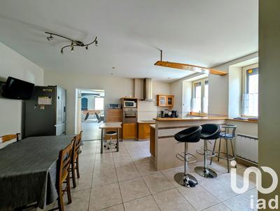 Maison de village - 248 m² - 6 pièces