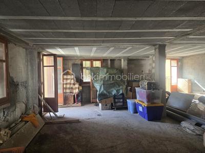 Maison de village - 289 m² - 7 pièces