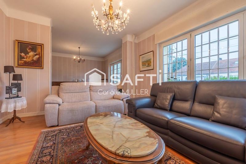 Maison - 133 m² - 6 pièces