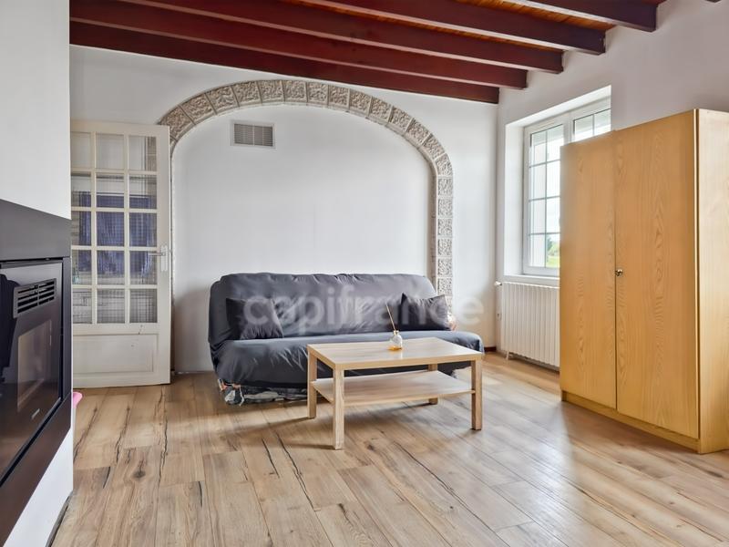 Maison - 178 m² - 8 pièces