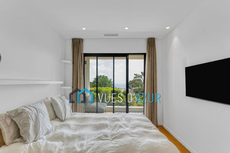 Villa - 248 m² - 5 pièces