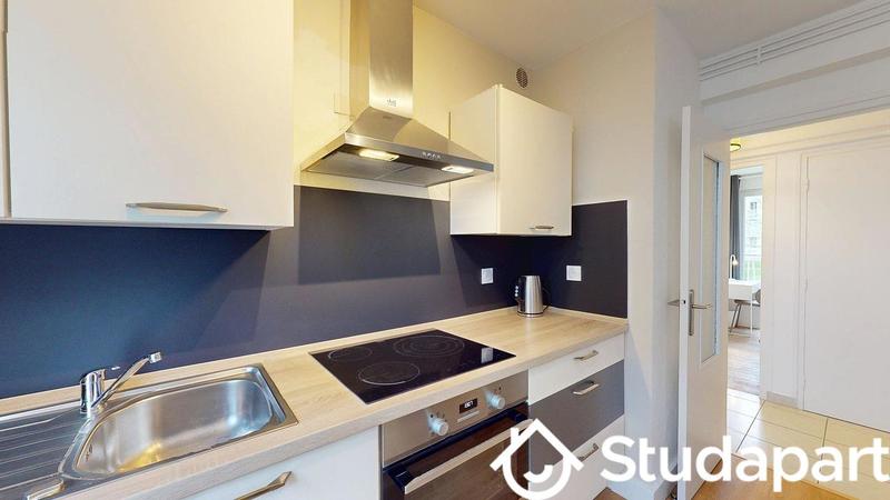 Chambre - 9 m² - 1 pièce