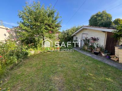 Maison - 145 m² - 8 pièces