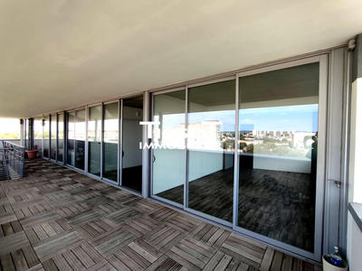 Bureau - 157 m² - 1 pièce