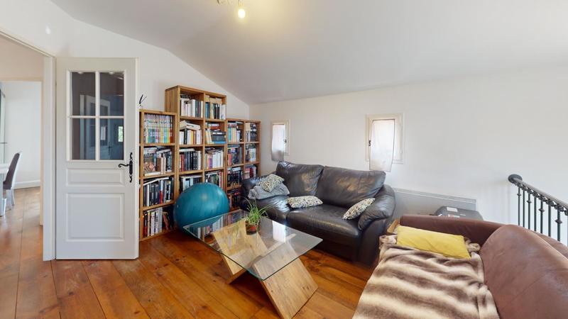 Maison - 185 m² - 4 pièces