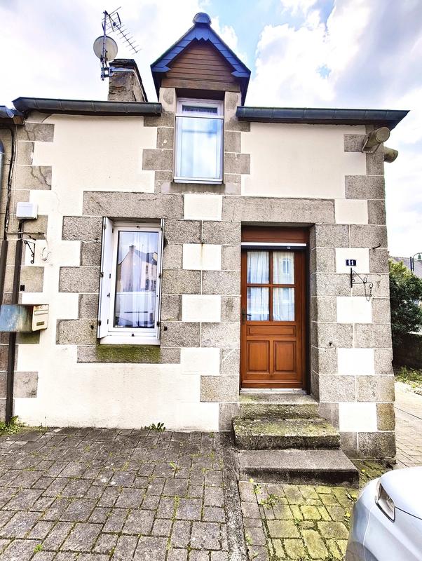 Maison - 80 m² - 4 pièces