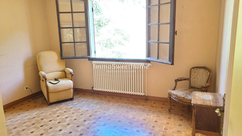 Villa - 230 m² - 8 pièces