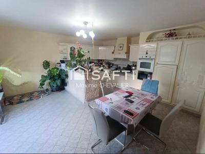 Maison - 234 m² - 6 pièces