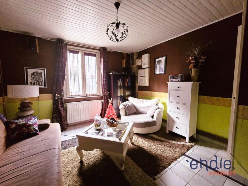 Maison de village - 216 m² - 10 pièces