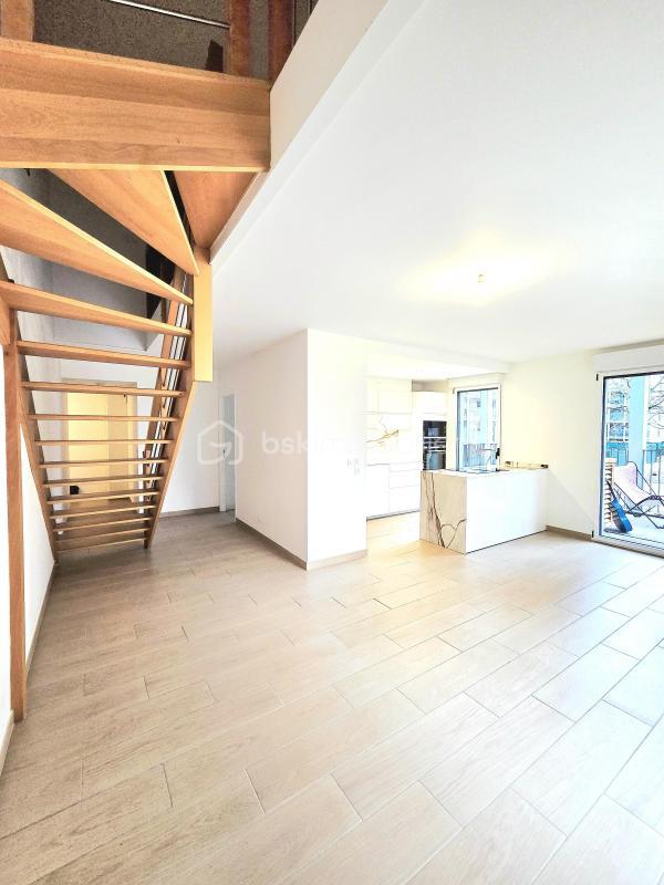 Duplex - 108 m² - 5 pièces