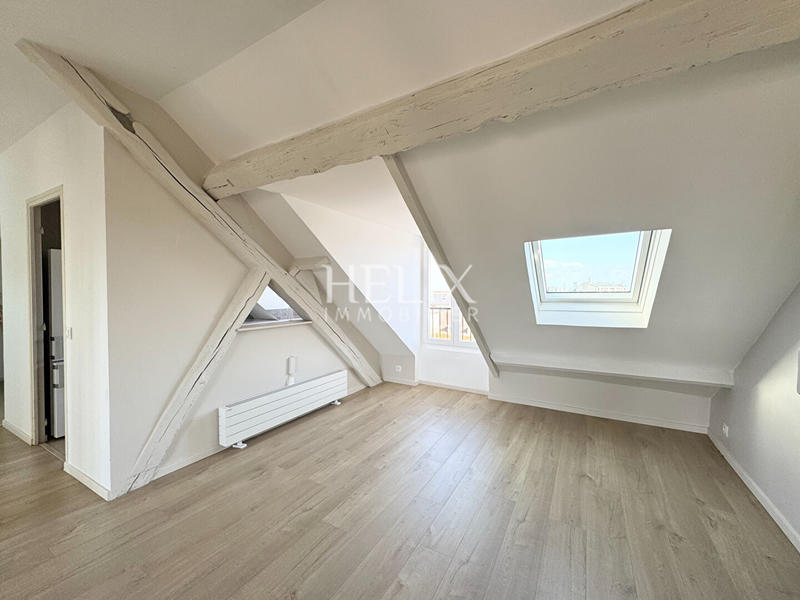 Appartement - 84 m² - 4 pièces