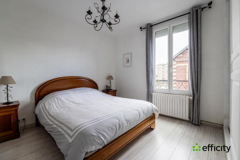 Maison de ville - 92 m² - 4 pièces