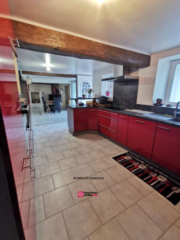 Maison - 140 m² - 6 pièces