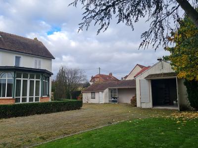 Maison - 174 m² - 6 pièces