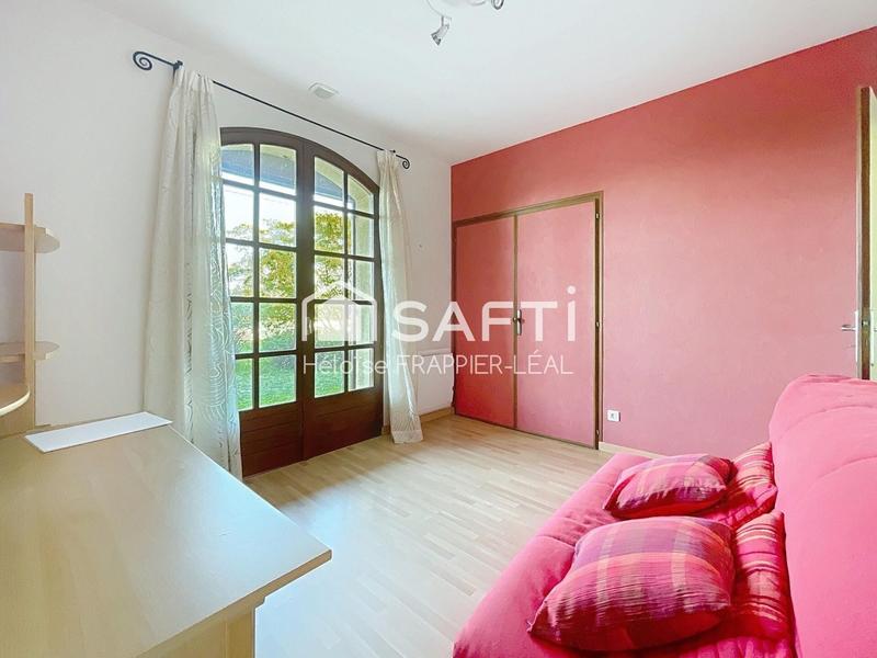 Maison - 138 m² - 5 pièces