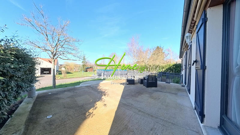 Maison - 98 m² - 5 pièces