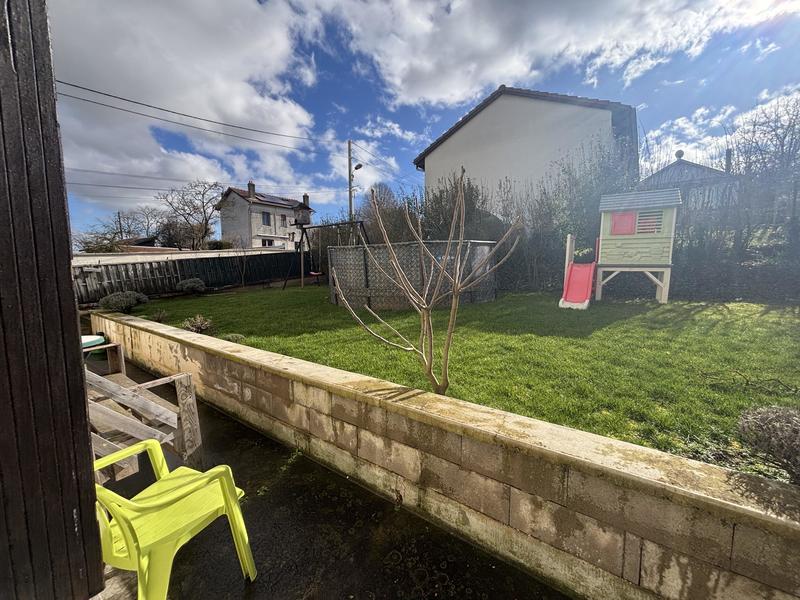 Maison - 104 m² - 5 pièces