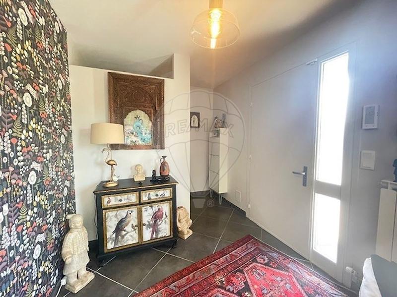 Maison - 143 m² - 6 pièces