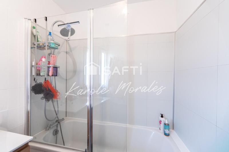 Maison - 140 m² - 5 pièces