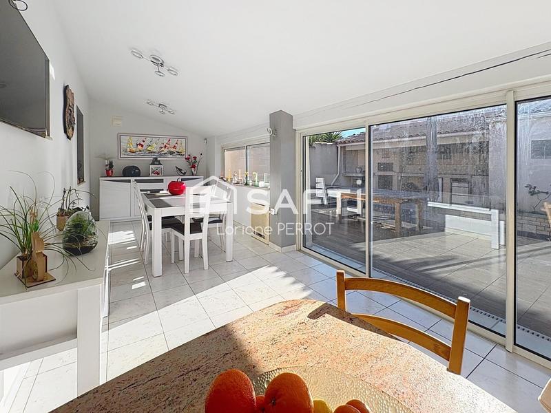 Maison - 121 m² - 4 pièces