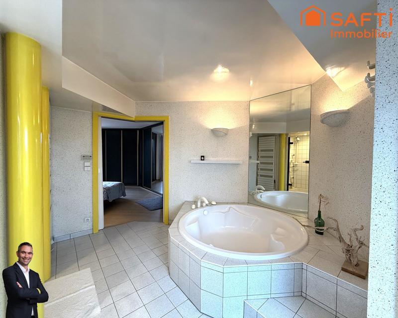 Appartement - 120 m² - 3 pièces