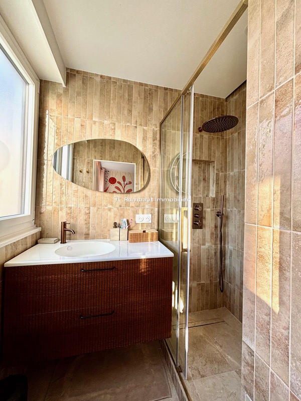 Appartement - 86 m² - 4 pièces