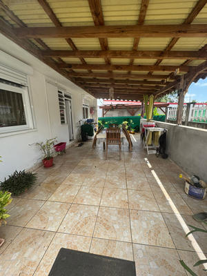 Maison - 70 m² - 4 pièces