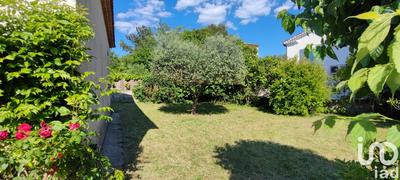 Maison - 101 m² - 5 pièces