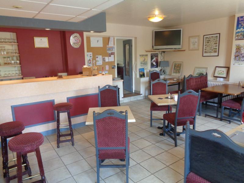 Maison - 460 m² - 15 pièces