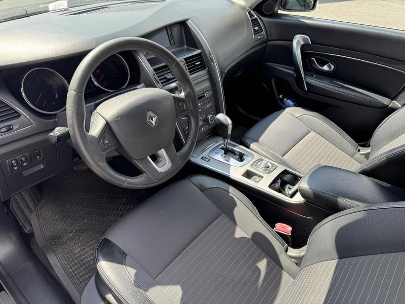 Renault Latitude 2.0 Dci 173 Ch Garantie / Reprise Possible