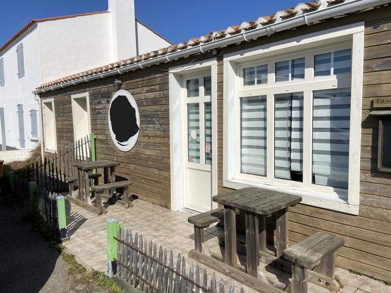 Local commercial - 685 m²