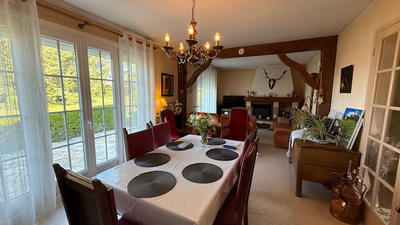 Maison - 89 m² - 5 pièces