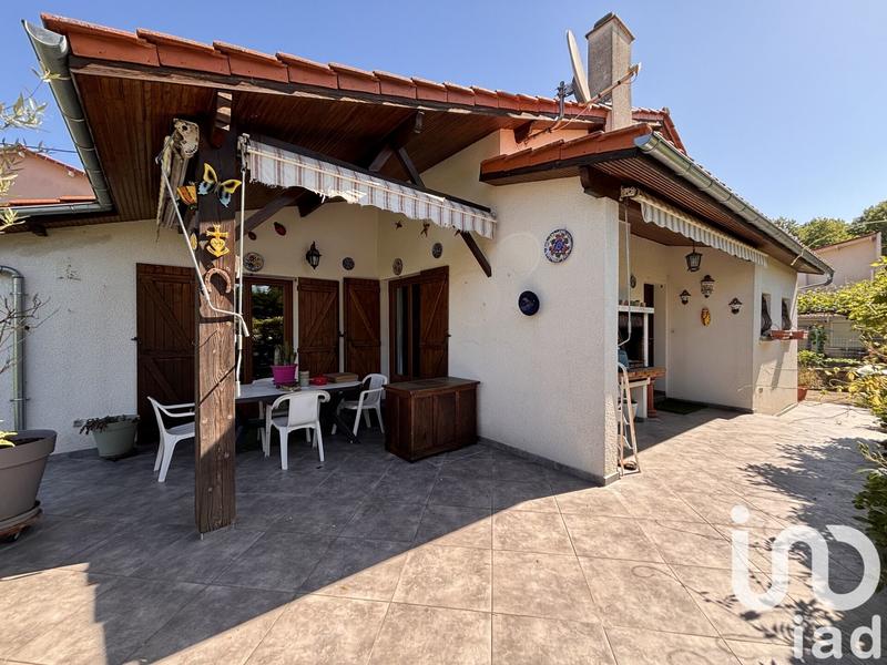 Maison - 95 m² - 5 pièces