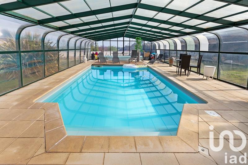 Maison - 210 m² - 7 pièces