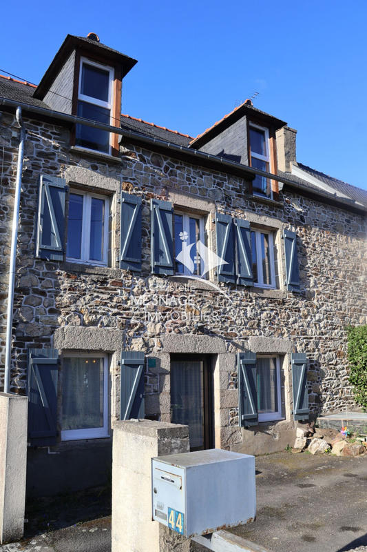 Maison - 111 m² - 6 pièces