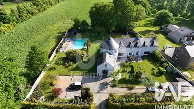 Maison - 332 m² - 12 pièces