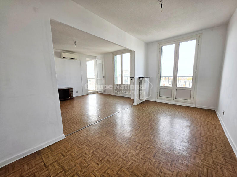 Appartement - 85 m² - 4 pièces