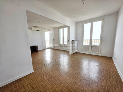 Appartement - 85 m² - 4 pièces