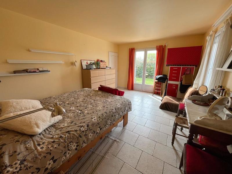 Maison - 180 m² - 5 pièces