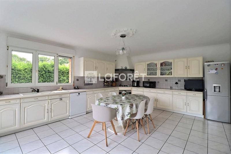 Maison - 160 m² - 5 pièces