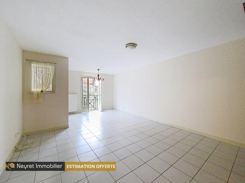 Appartement - 82 m² - 4 pièces