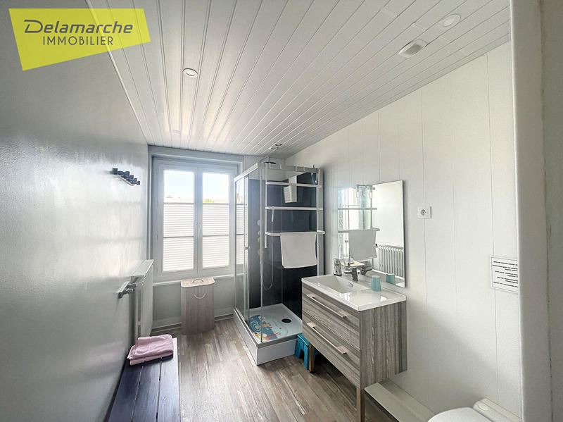 Maison - 88 m² - 6 pièces