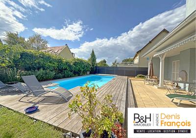 Maison - 185 m² - 7 pièces