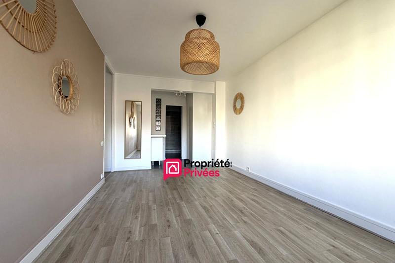 Appartement - 120 m² - 5 pièces
