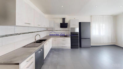 Villa - 161 m² - 5 pièces