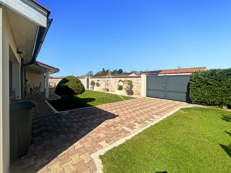 Maison - 85 m² - 4 pièces