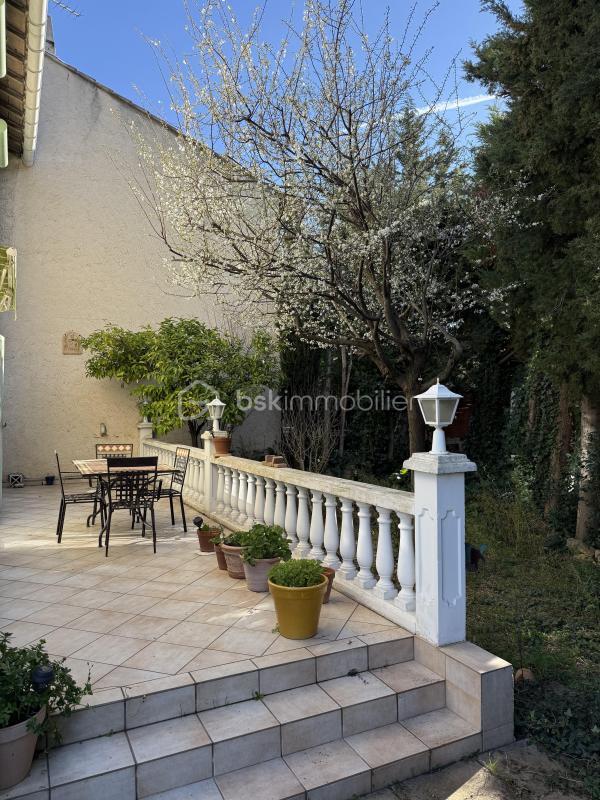 Maison traditionnelle - 140 m² - 6 pièces