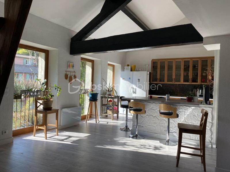 Appartement - 101 m² - 4 pièces